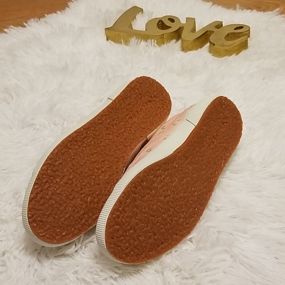 RELISTED IN CLOSET!!!!!! - Picture 14 of 14